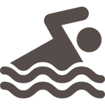 สระว่ายน้ำกลางแจ้ง